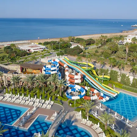 Royal Alhambra Palace Resort