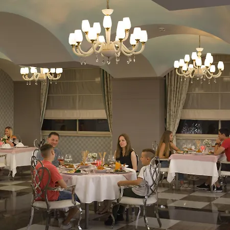 Resort Royal Alhambra Palace 5*