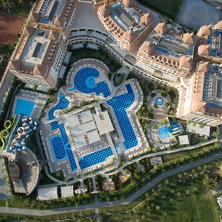 Resort Royal Alhambra Palace Side