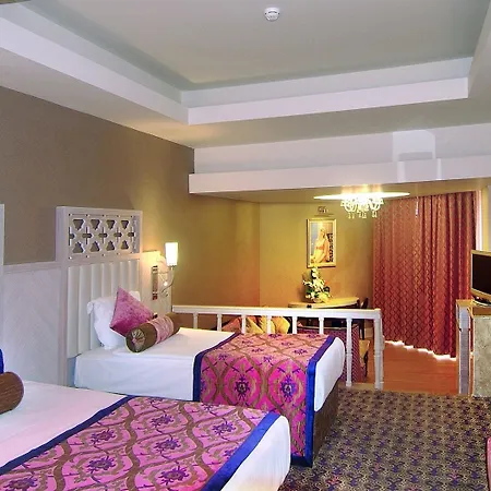 Resort Royal Alhambra Palace